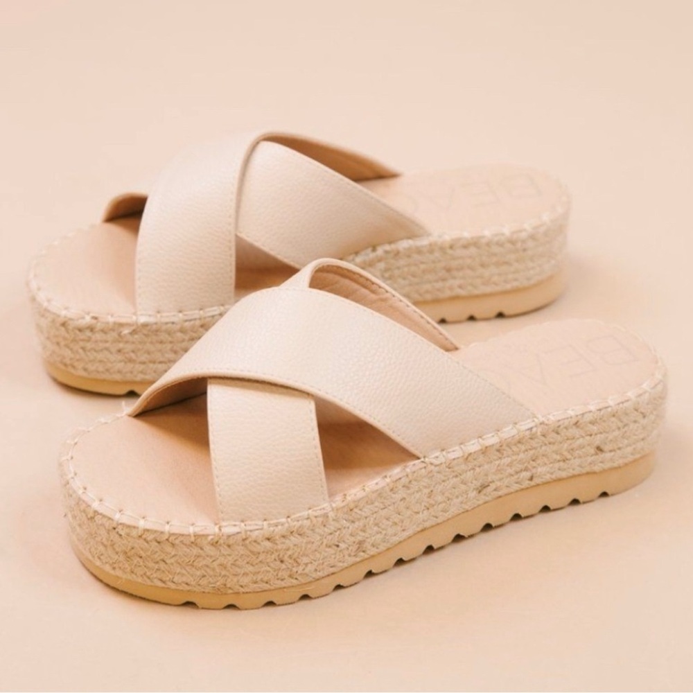 Matisse Beige Crisscross Platform Sandals
